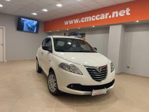 LANCIA YPSILON 0.9 TWINAIR 85CV 5P METANO ECOCHIC GOLD ANNO 2013