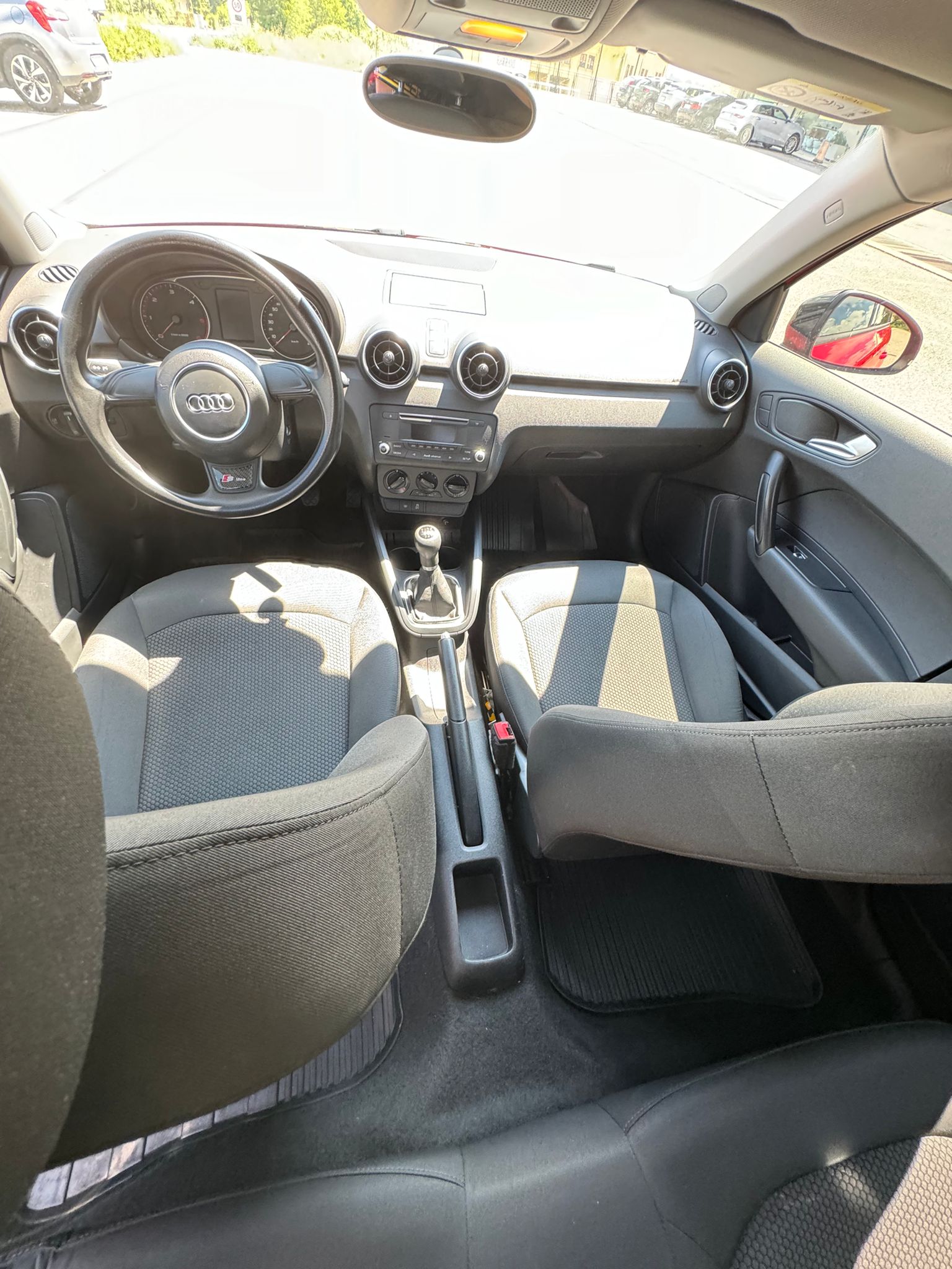 
								AUDI A1 1.6 TDI 116CV ANNO 2018 completo									