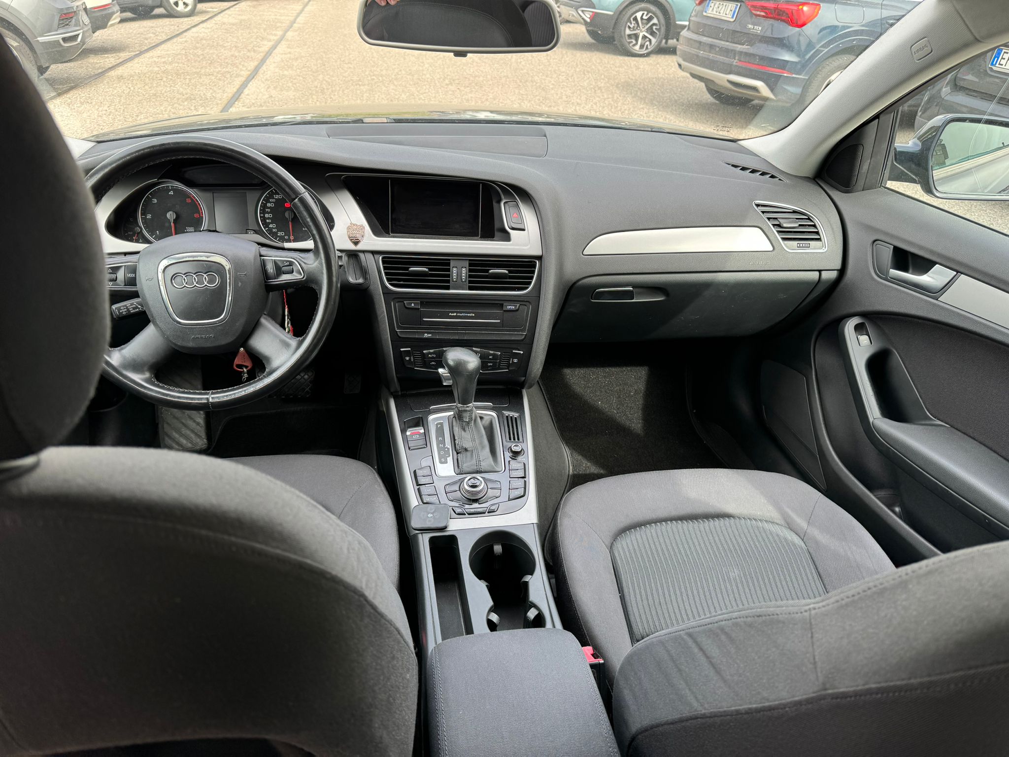 
								AUDI A4 AVANT 2.0 TDI 143CV MULT.ADV.PLUS ANNO 2010 completo									