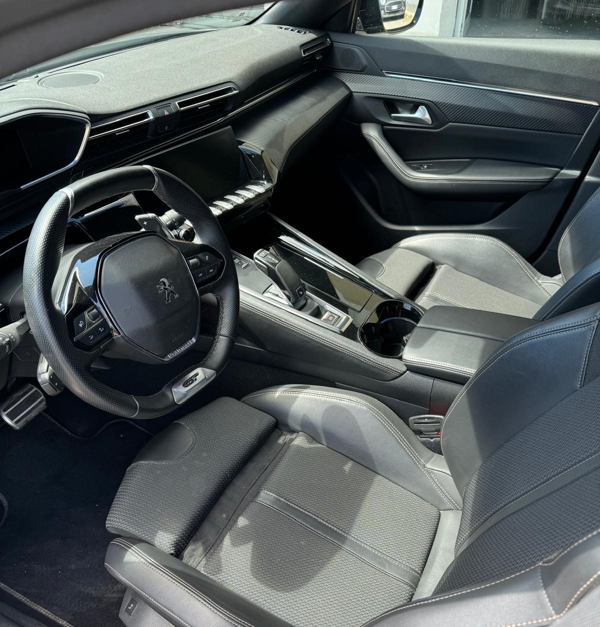 
								PEUGEOT 508 BLUEHDI 130CV STOPESTART EAT8 SW GT PACK ANNO 2021 Sede: Rende completo									