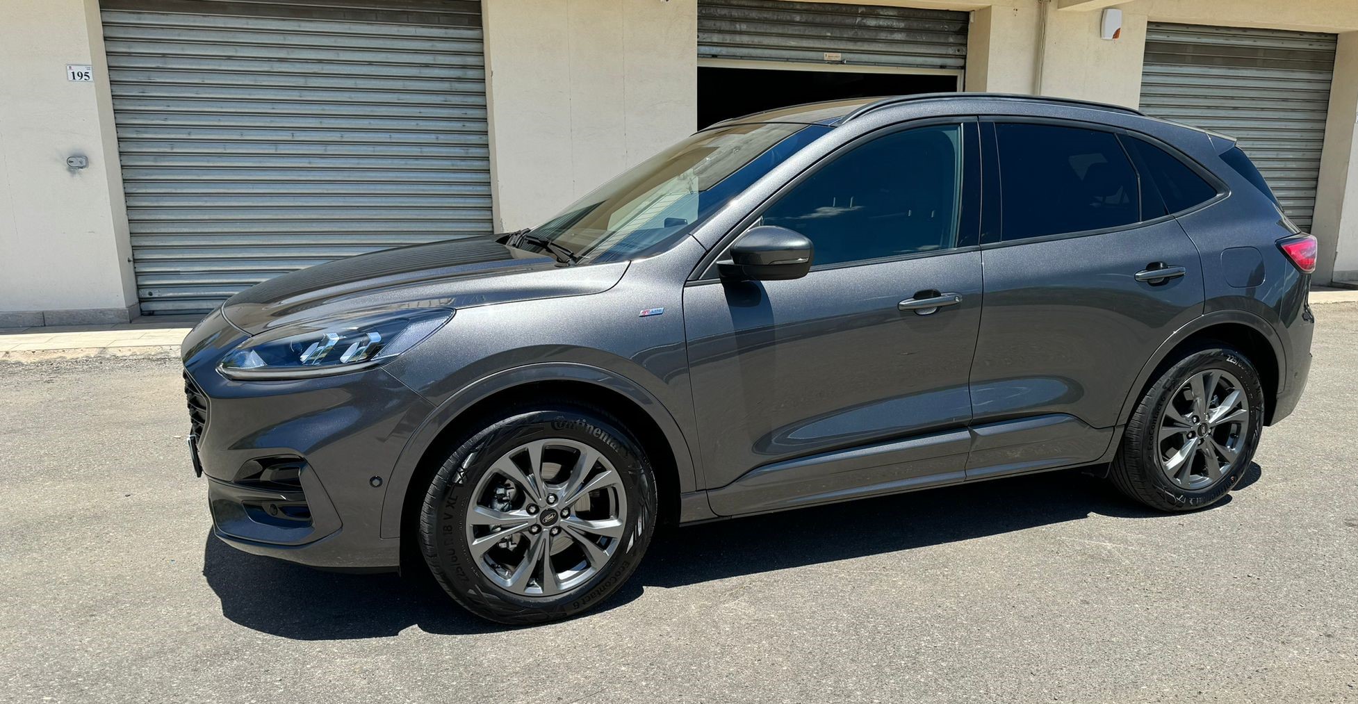 
								FORD KUGA 1.5 ECOBLUE 120CV AUT.2WD ST-LINE X ANNO 2022 Sede: Rende completo									