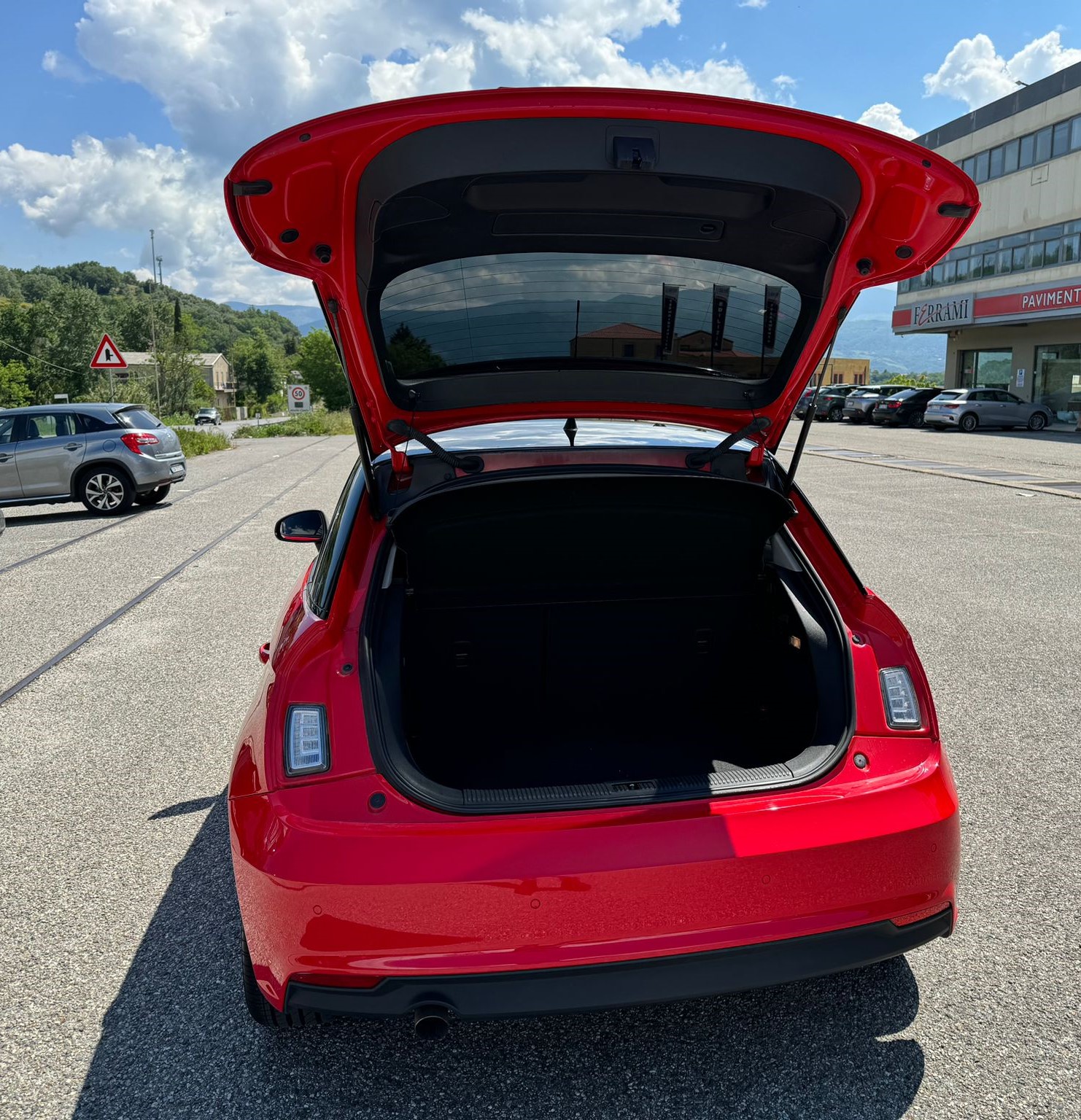 
								AUDI A1 1.6 TDI 116CV ANNO 2018 completo									