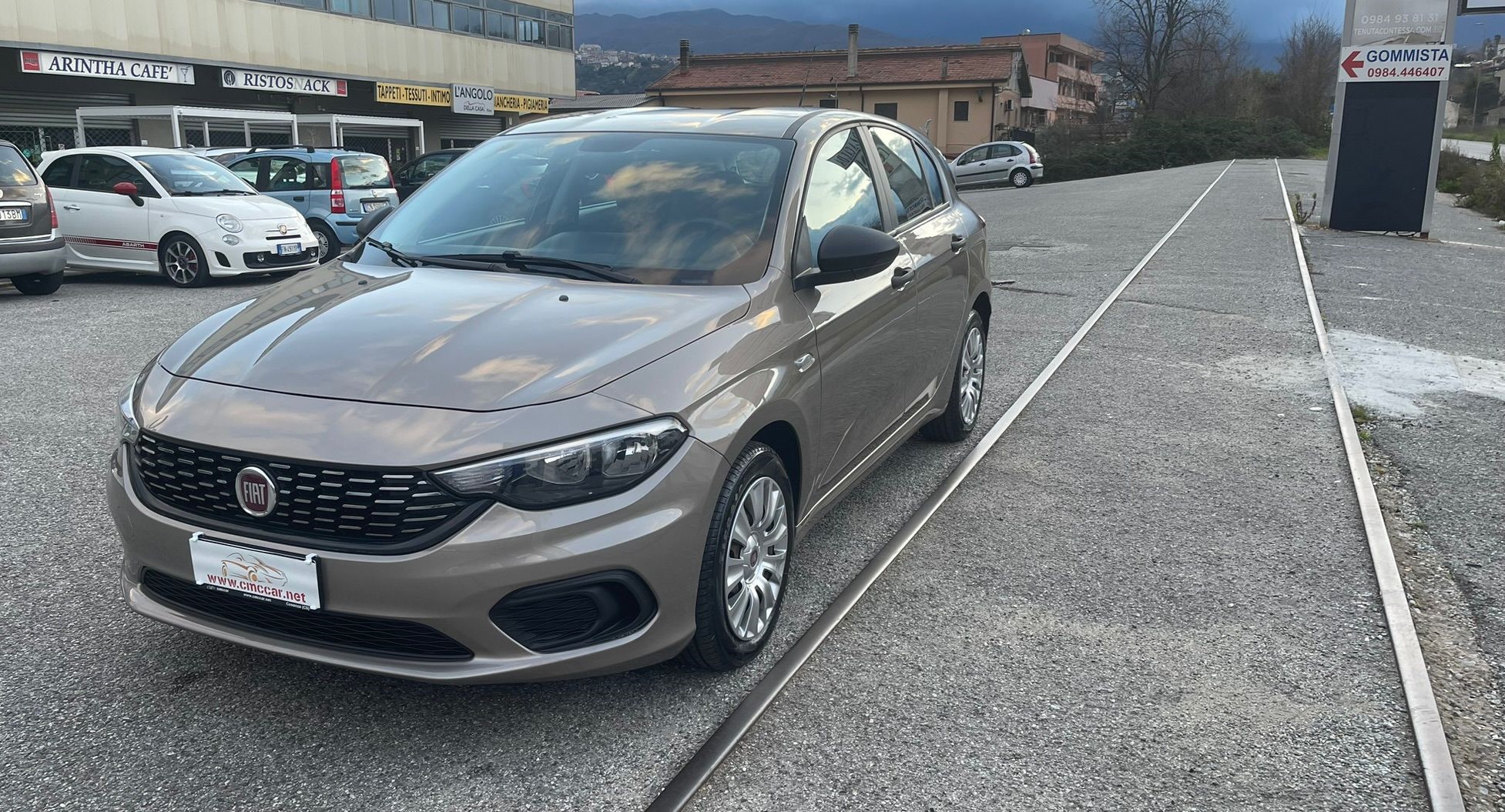 
								FIAT TIPO 1.3 MJT 95CV SeS 5P BUSINESS ANNO 2018 completo									