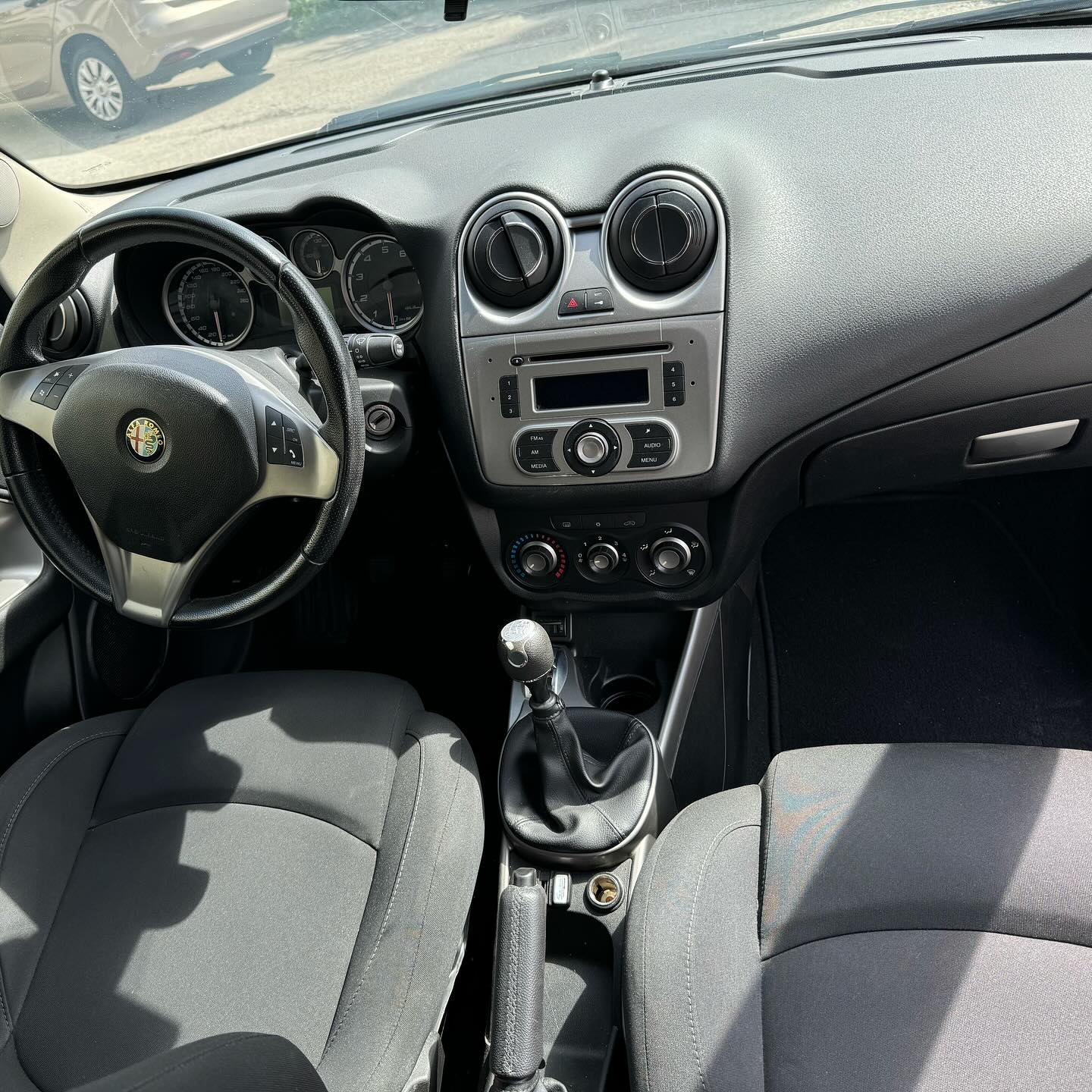 
								ALFA ROMEO MITO 1.4 T 120CV GPL DISTINCTIVE SPORT PACK ANNO 2011 completo									