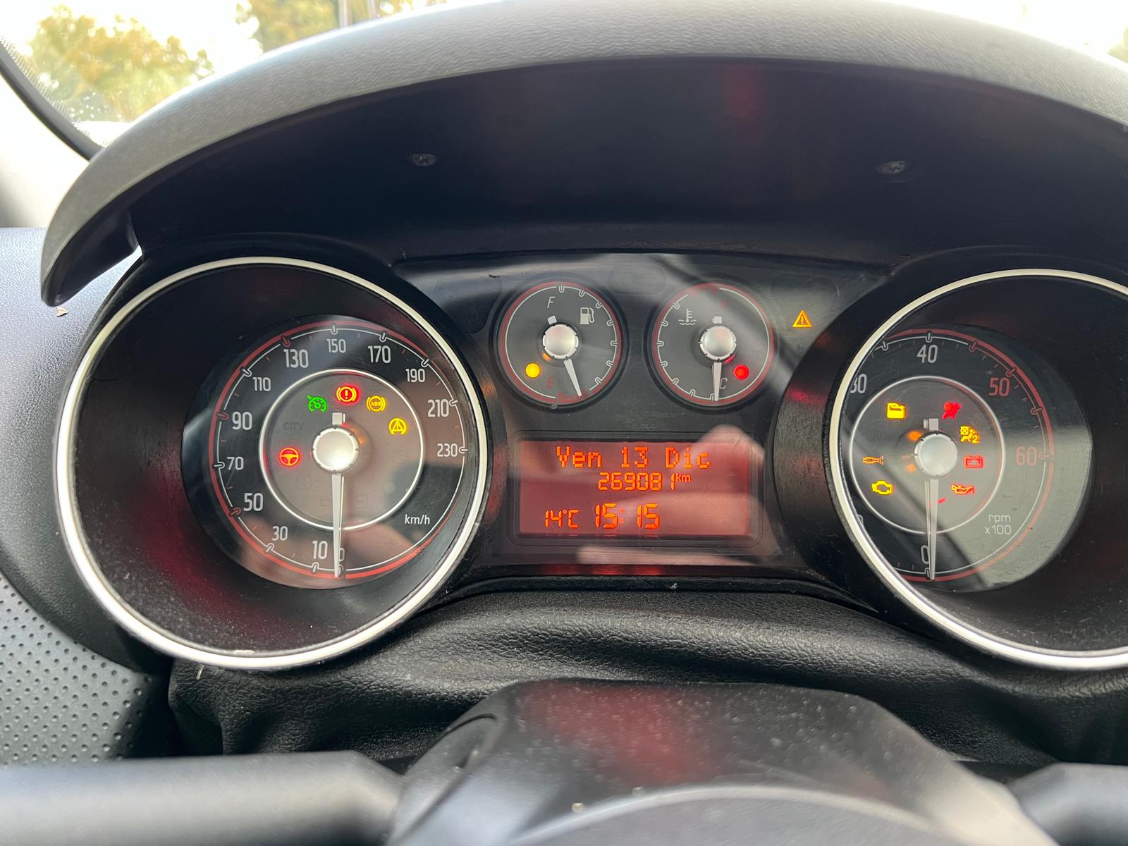
								FIAT PUNTO EVO 1.6 MJT 120CV DPF 3P SPORT ANNO 2010 completo									