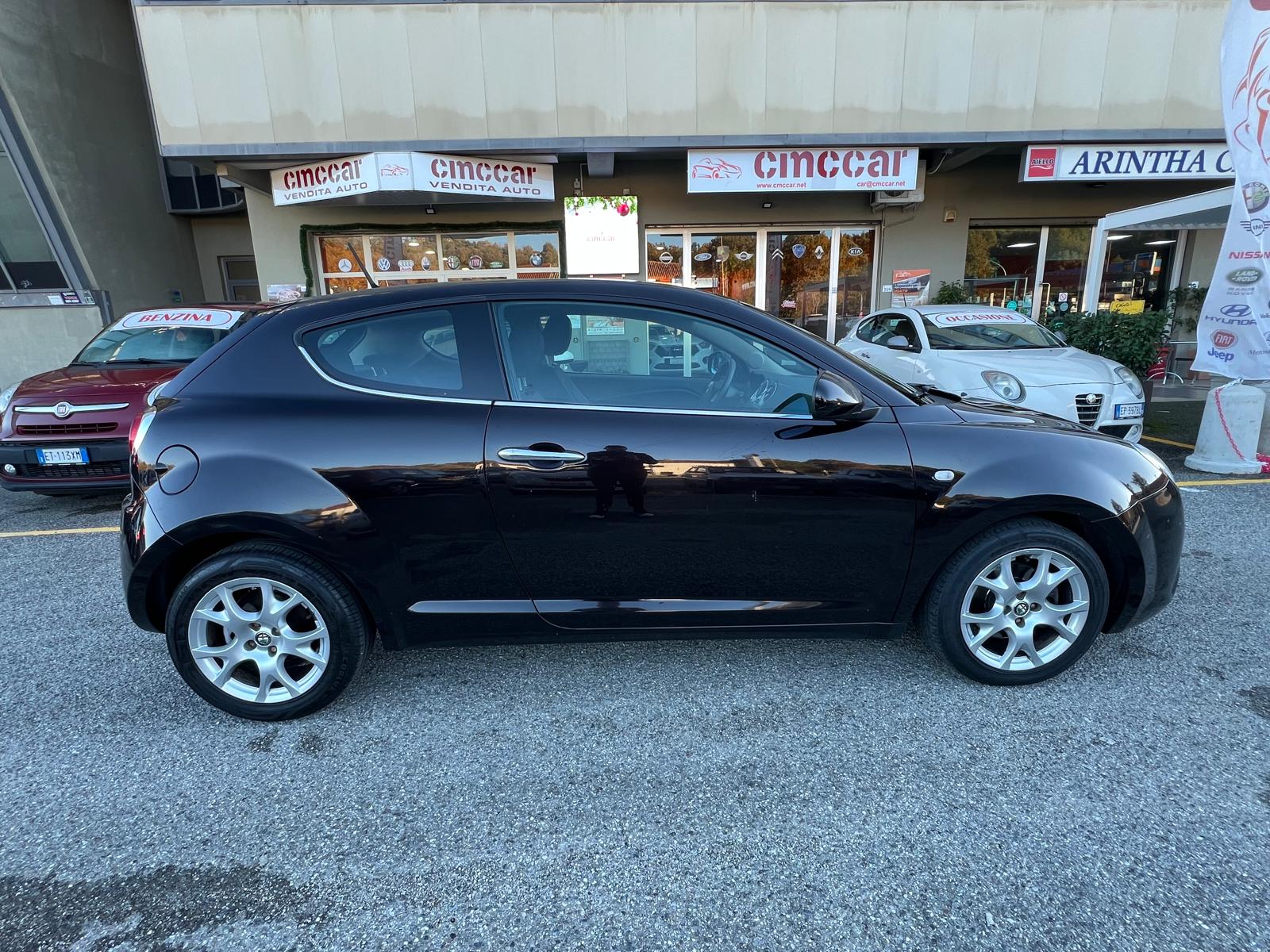 
								ALFA ROMEO MITO 1.3 JTDM-2 95CV ANNO 2011 completo									