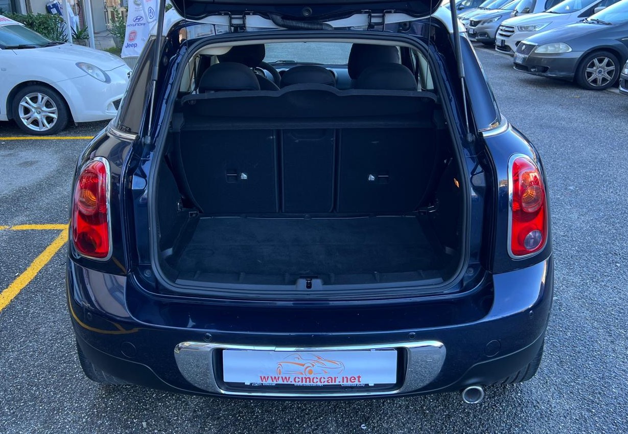 
								MINI COOPER COUNTRYMAN 1.6 D 111CV R60 ANNO 2013 completo									