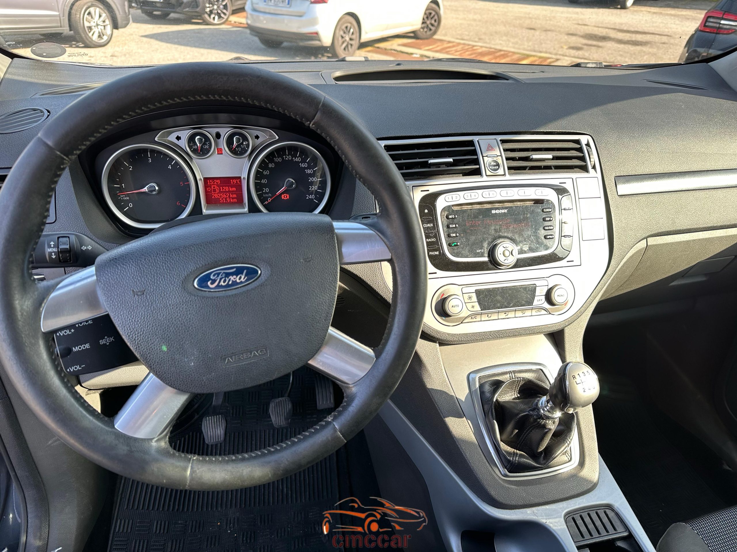 
								FORD KUGA 2.0 TDCI 136CV 2WD TITANIUM DPF completo									