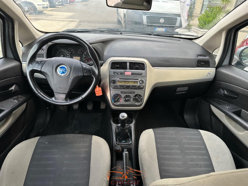 
								FIAT GRANDE PUNTO 1.3 MJT 90 CV 5P EMOTION 2008 completo									
