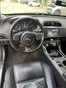 JAGUAR XE 2.0 D TURBO 180CV