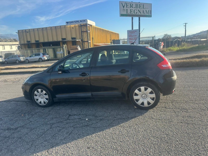 
								CITROEN C4 1.6 HDI completo									