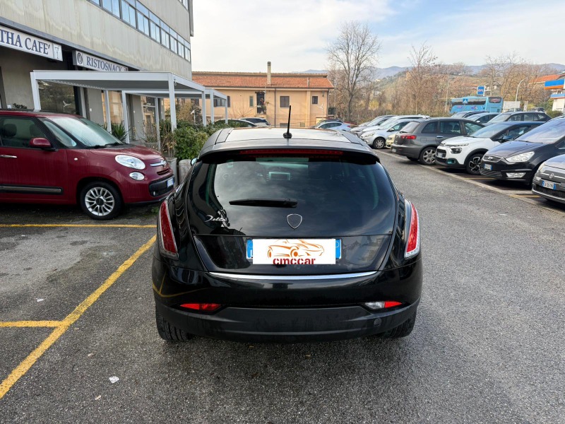 
								LANCIA DELTA 2.0 mjt platino completo									