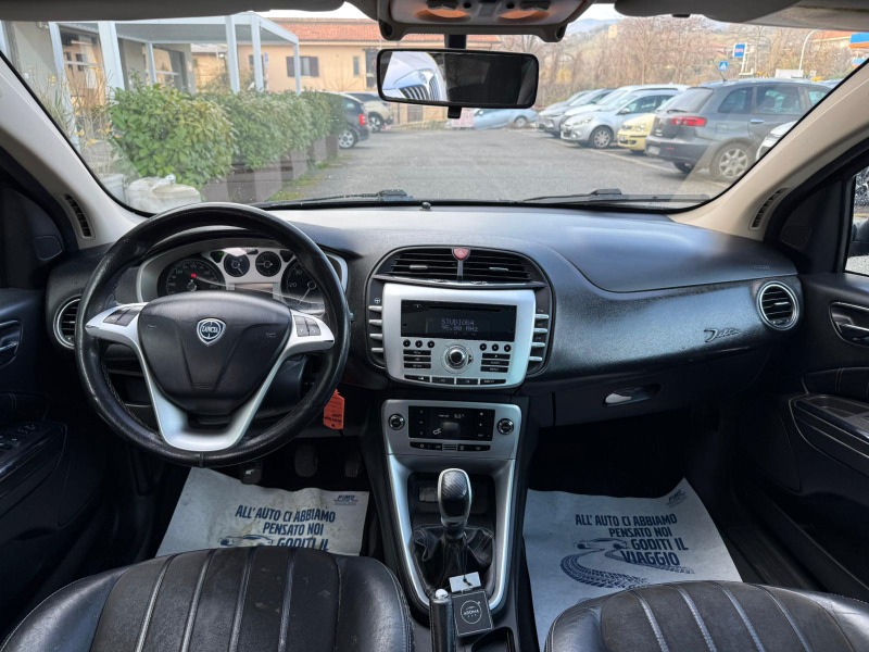 
								LANCIA DELTA 2.0 mjt platino completo									