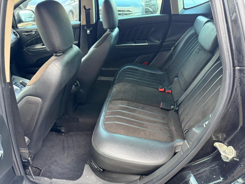 
								LANCIA DELTA 2.0 mjt platino completo									