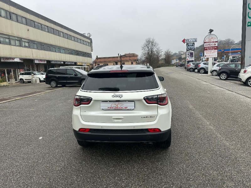 
								Jeep Compass anno 2018 completo									