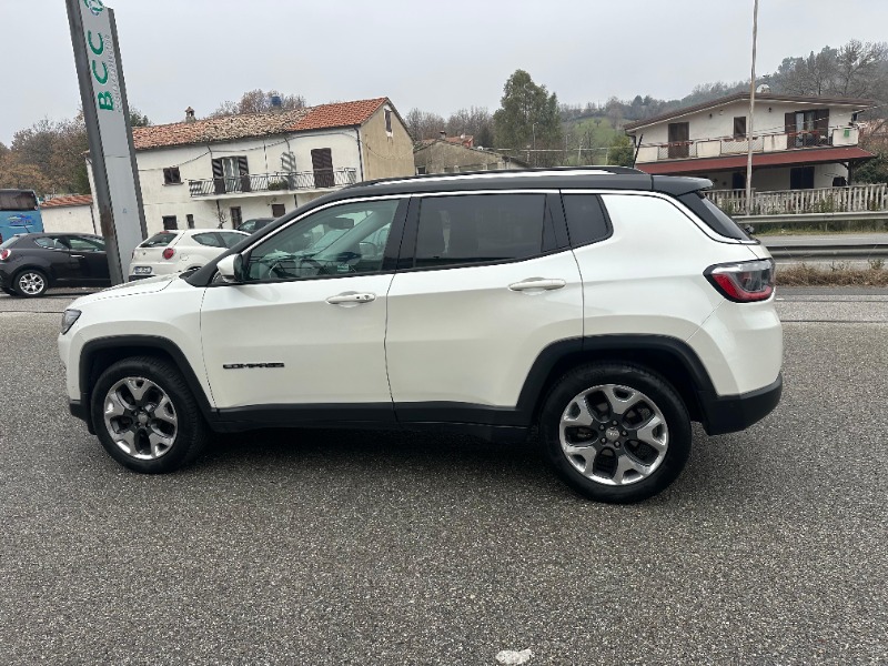 
								Jeep Compass anno 2018 completo									