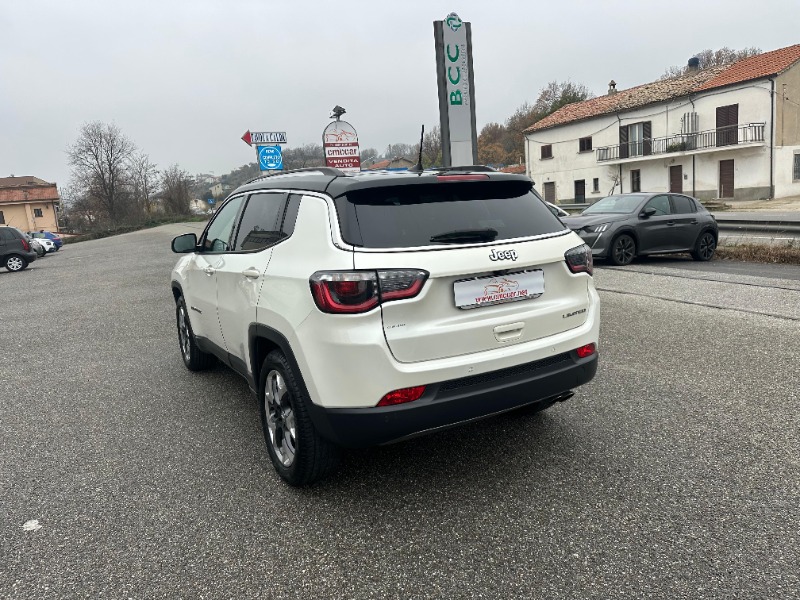 
								Jeep Compass anno 2018 completo									
