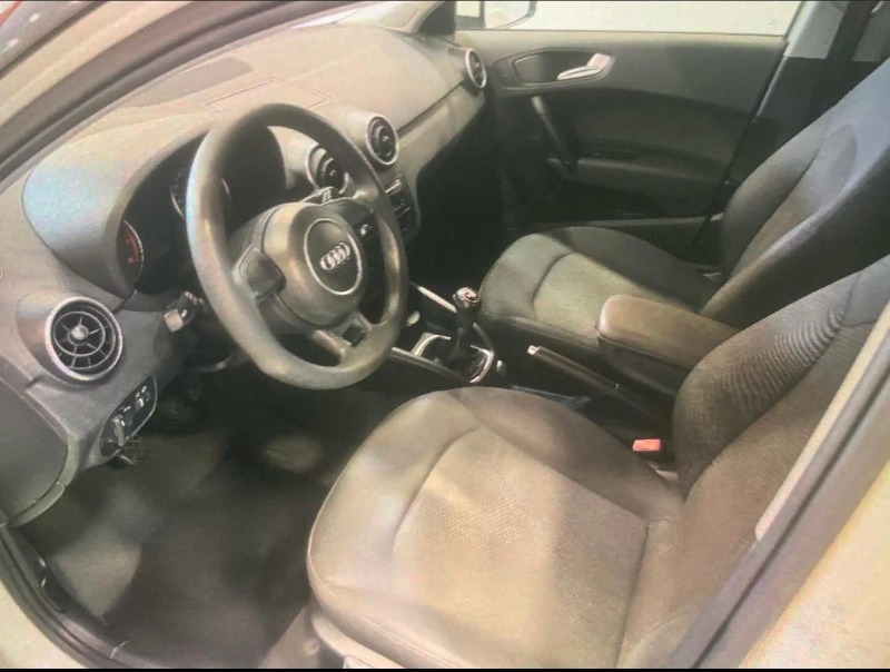 
								AUDI A1 SPB 1.2 TFSI ADMIRED BENZINA ANNO 2012 completo									