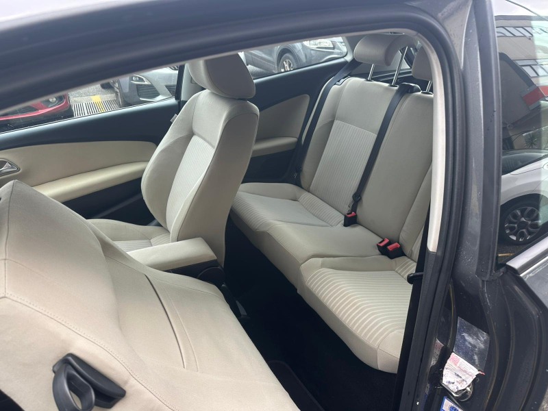 
								Volkswagen Polo 1.2 TSI Highline completo									