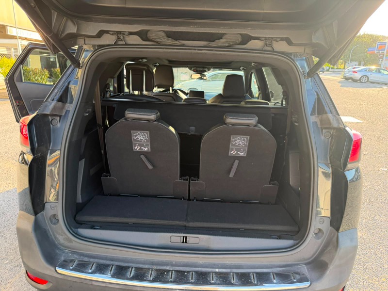 
								PEUGEOT 5008 7p BlueHDI SeS GT line 150cv completo									