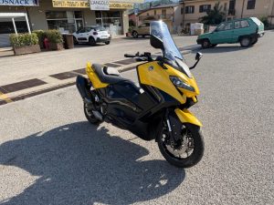 T-MAX 560