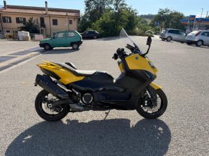 T-MAX 560